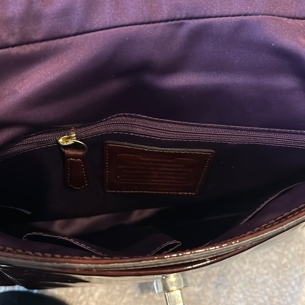 COACH Handbag in mint condition! - Picture 8 of 8